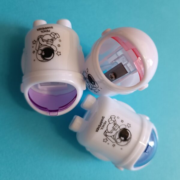 تراش مخزن دار فضانورد