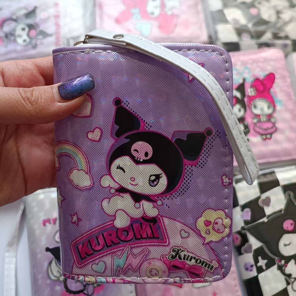 کیف پول هولوگرامی کرومی و دوستان