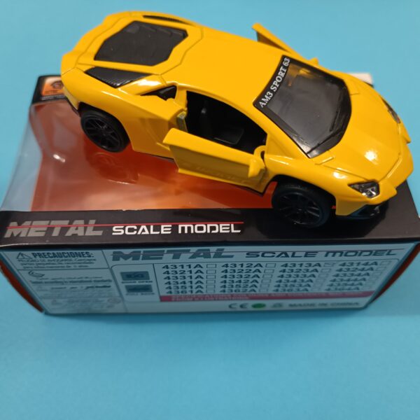 ماشین فلزی عقب‌ کش ۲ درب بازشو جعبه‌ ای