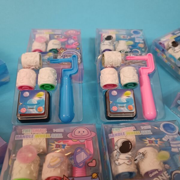 مهر غلطکی فضانورد سه سر