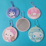 آینه جیبی آویز دار کرومی و دوستان - تصویر 6